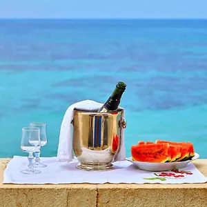  Apartment Be Mediterraneo, In Centro Sul Mare - In The Center Front - 80 Mq